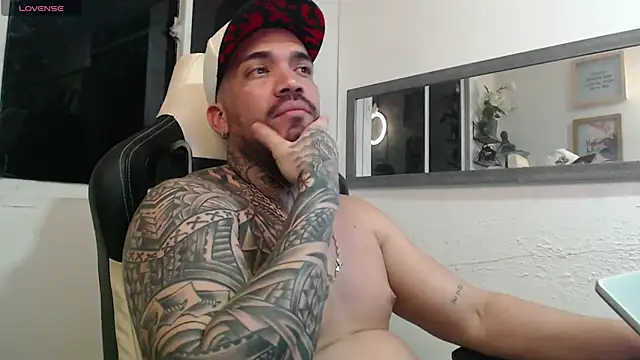 Angel sex latin online show from 12.18.24