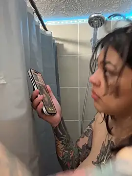 miacanela xo online show from 10.13.25