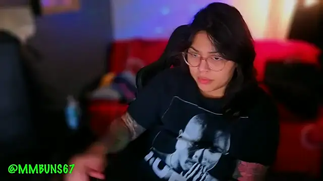 miacanela xo online show from 11.23.25