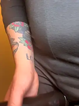 LiliMorganxxx online show from 12.19.25