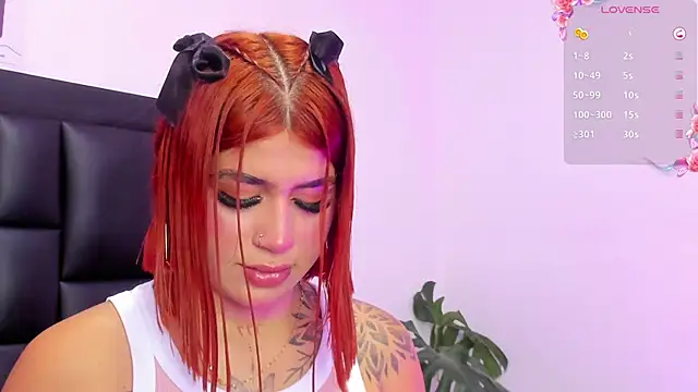 SoofiRosse online show from 03.10.25