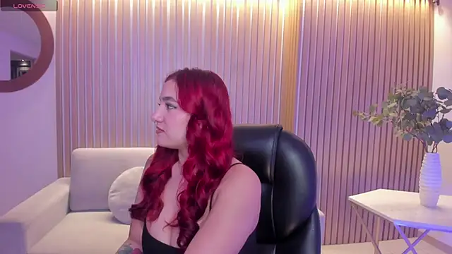 ViolettCastel online show from 01.23.25