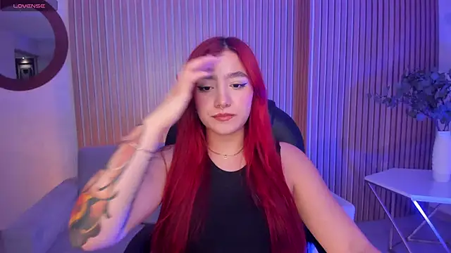 ViolettCastel online show from 01.25.25