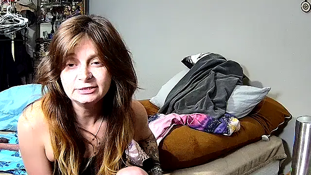 ZeelaXoXo online show from 02.01.26