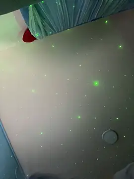 Snapshot of Kimmymadison- chatting on 10.12.25 Kimmymadison- online show from 10.12.25