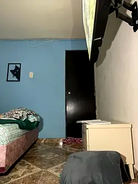 Snapshot of Kimmymadison- chatting on 10.18.25 Kimmymadison- online show from 10.18.25