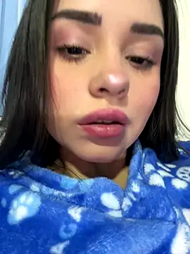 Snapshot of Kimmymadison- chatting on 10.22.25 Kimmymadison- online show from 10.22.25