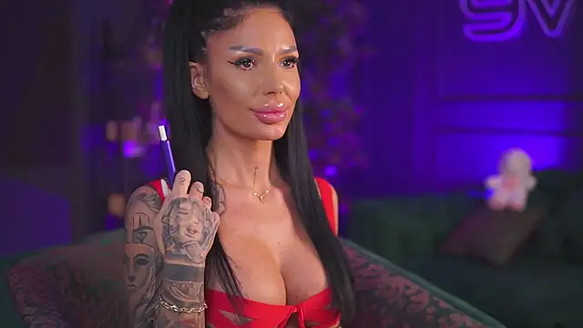 RaquelleVon online show from 12.21.24