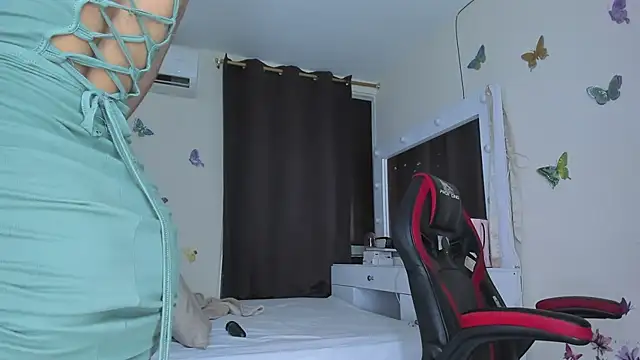 sofiacastillo01 online show from 10.03.25