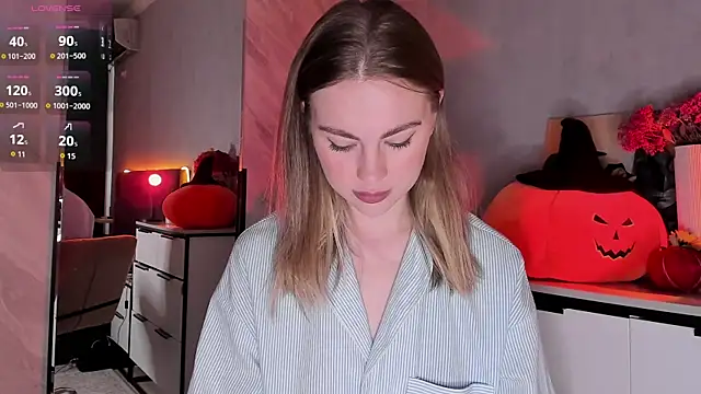 LoveGameSexx online show from 10.26.25