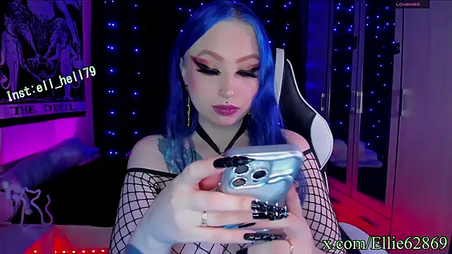 Kitty goth online show from 03.10.25