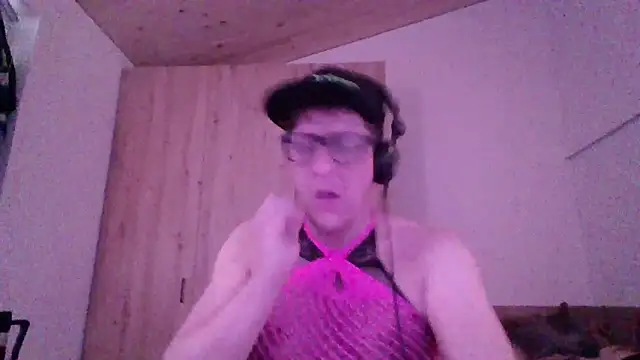 Bigthroaterboy online show from 10.09.25