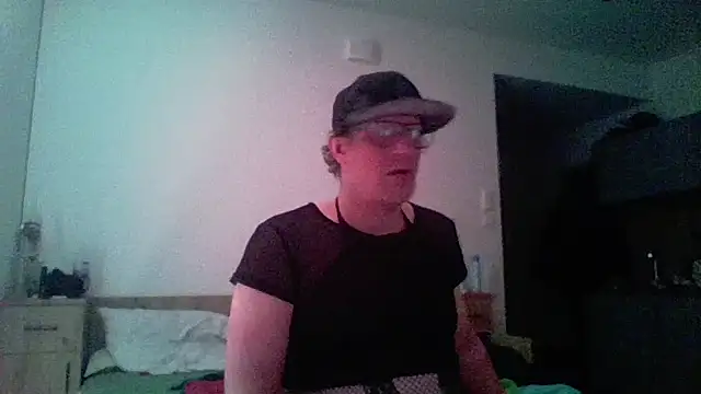 Bigthroaterboy online show from 04.20.26