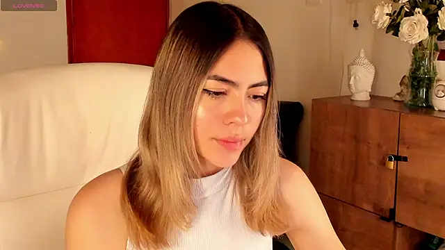 Nathaly-sky online show from 01.15.25