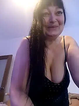 Snapshot of Women-pleasures chatting on 12.29.24 Women-pleasures online show from 12.29.24