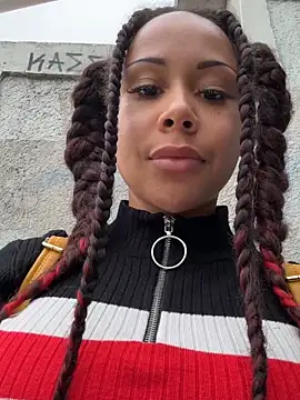 HaileyDiana online show from 03.18.26