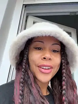 HaileyDiana online show from 03.26.26