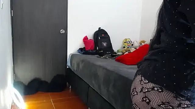 lili peach online show from 04.17.26