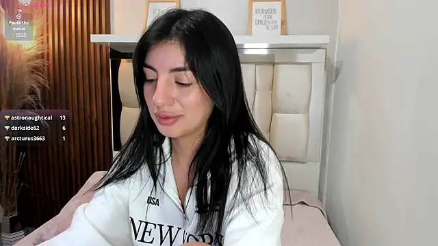 ANTONELLA  ROUSE  online show from 12.20.24