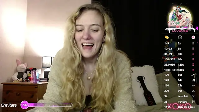 Snapshot of EllieeRose chatting on 01.08.25 EllieeRose online show from 01.08.25