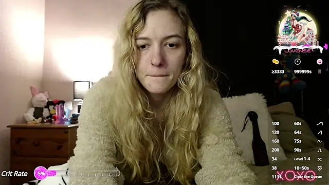 Snapshot of EllieeRose chatting on 01.11.25 EllieeRose online show from 01.11.25
