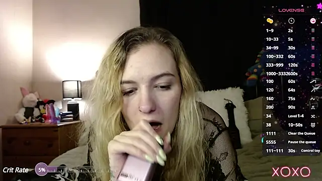 Snapshot of EllieeRose chatting on 02.03.25 EllieeRose online show from 02.03.25