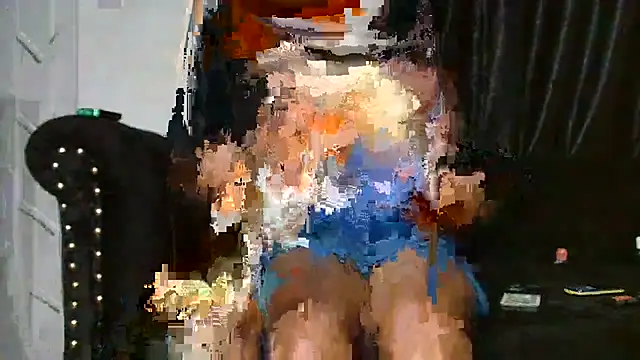 Snapshot of Miss_hot_candy chatting on 07.10.26 Miss hot candy online show from 07.10.26
