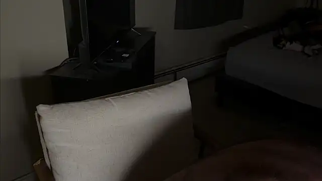 Snapshot of DaddySnowXX chatting on 12.10.24 DaddySnowXX online show from 12.10.24