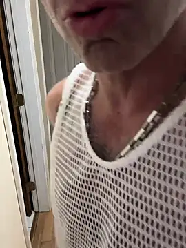 Snapshot of DaddySnowXX chatting on 03.17.25 DaddySnowXX online show from 03.17.25