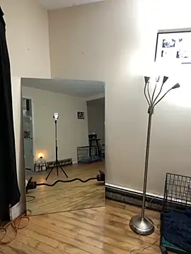 Snapshot of DaddySnowXX chatting on 09.11.25 DaddySnowXX online show from 09.11.25