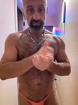 Snapshot of DaddySnowXX chatting on 10.03.25 DaddySnowXX online show from 10.03.25