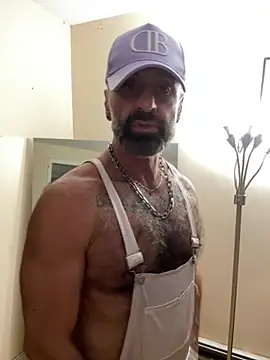 Snapshot of DaddySnowXX chatting on 10.09.25 DaddySnowXX online show from 10.09.25