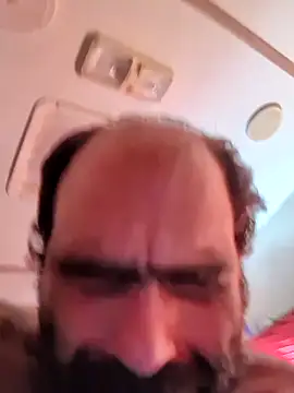 Snapshot of WilldoPita chatting on 12.05.25 WilldoPita online show from 12.05.25