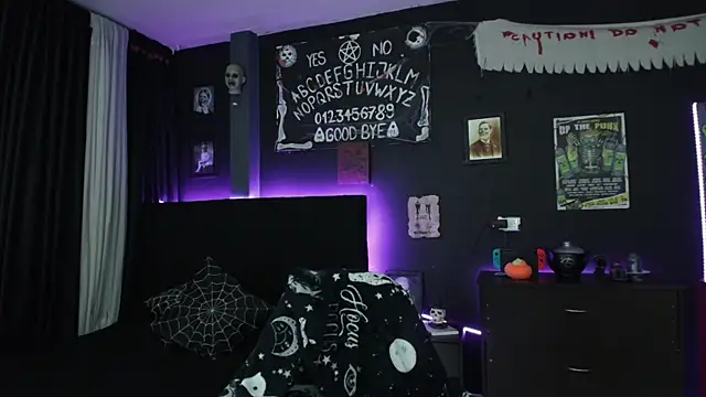 Snapshot of Goddess_Mortem chatting on 01.30.25 Goddess Mortem online show from 01.30.25