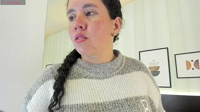 Valeria  soler online show from 03.15.25