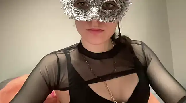 Snapshot of lexihot0000 chatting on 02.17.25 lexihot0000 online show from 02.17.25