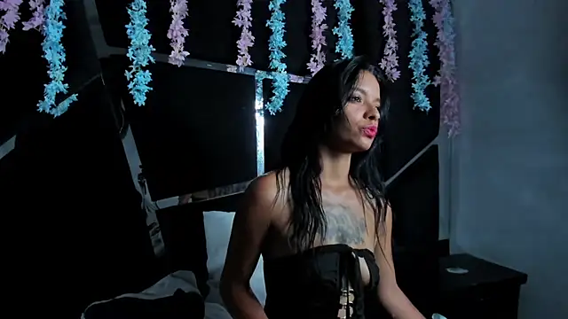 MaddyHudson online show from 03.13.26