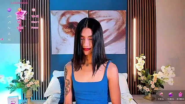 sofiaa grey  online show from 02.27.25