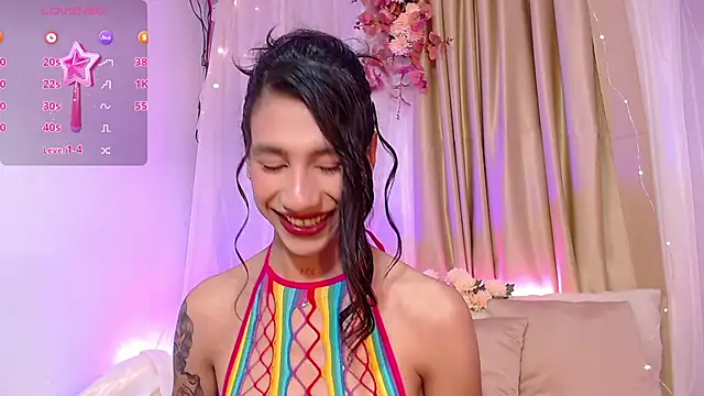 sofiaa grey  online show from 03.16.25