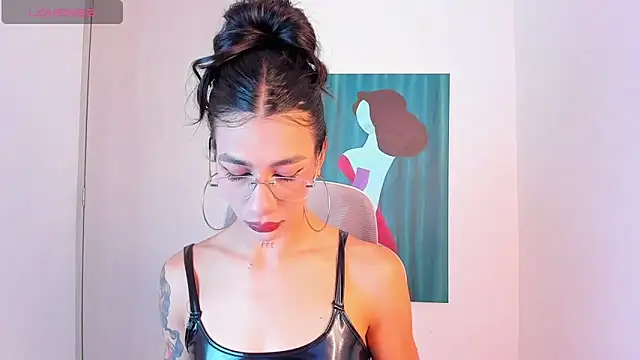 Snapshot of sofiaa_grey_ chatting on 02.10.26 sofiaa grey online show from 02.10.26