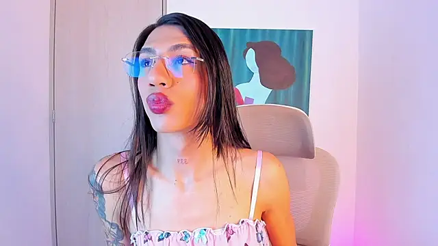 Snapshot of sofiaa_grey_ chatting on 03.24.26 sofiaa grey online show from 03.24.26