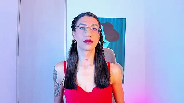 Snapshot of sofiaa_grey_ chatting on 04.01.26 sofiaa grey online show from 04.01.26