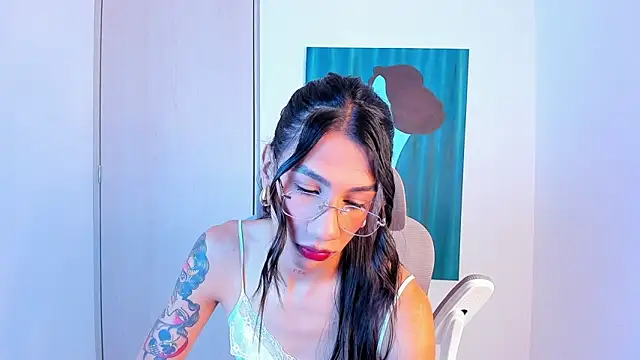 Snapshot of sofiaa_grey_ chatting on 04.05.26 sofiaa grey online show from 04.05.26