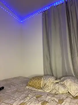 nicoleebony1 online show from 12.17.24