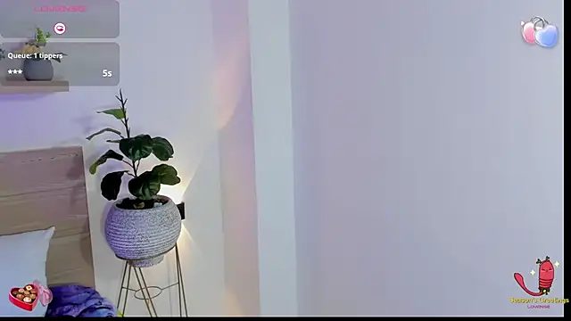 Snapshot of aurora_rodriguez chatting on 12.13.24 aurora rodriguez online show from 12.13.24