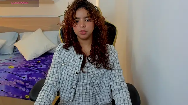 Snapshot of aurora_rodriguez chatting on 02.18.25 aurora rodriguez online show from 02.18.25