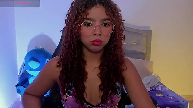 Snapshot of aurora_rodriguez chatting on 02.28.25 aurora rodriguez online show from 02.28.25