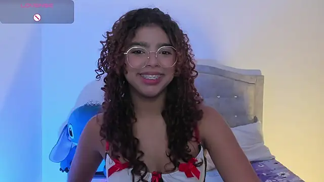 Snapshot of aurora_rodriguez chatting on 03.04.25 aurora rodriguez online show from 03.04.25