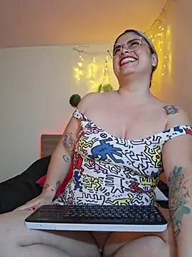 Juliietha servas online show from 01.14.26