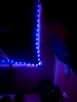 Snapshot of ySqmbVanbe chatting on 10.30.25 ySqmbVanbe online show from 10.30.25